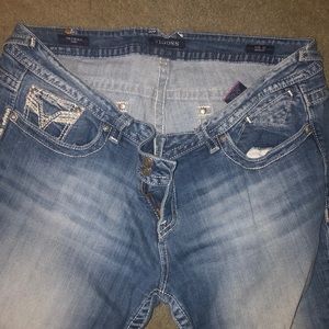 Size 22 Lengeth 21 vigoss Capris